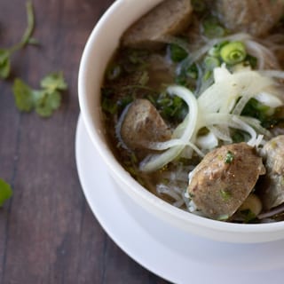 17 Meatball Pho