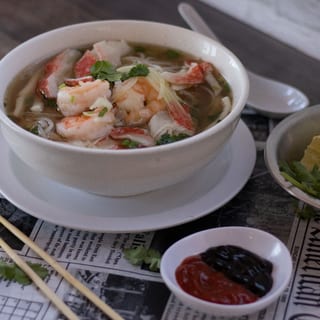 19 Shrimp or Seafood Pho